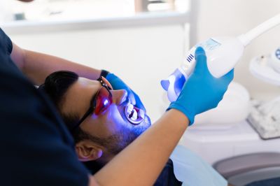 Get Quick Results of Whiter Teeth with Teeth Bleaching Service!